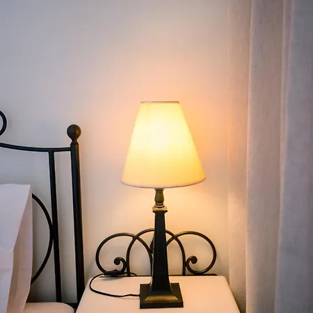 Aphrodite - Seafront Apartment, Melissi Апартаменты