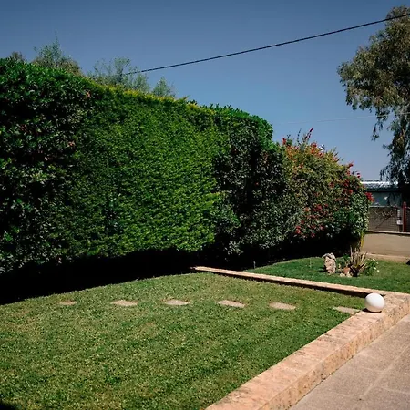 Aphrodite - Seafront Apartment, Melissi