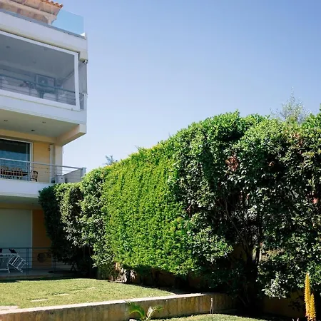 Апартаменты Aphrodite - Seafront Apartment, Melissi