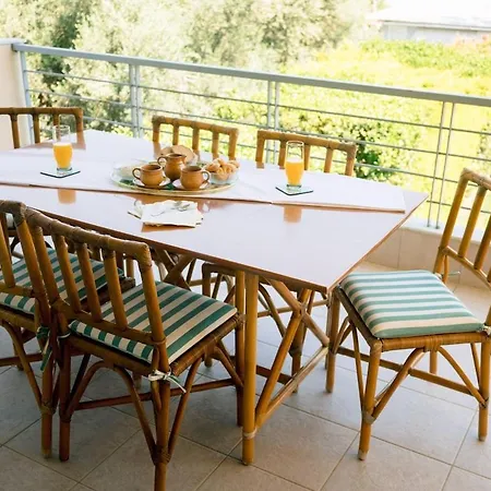 Aphrodite - Seafront Apartment, Melissi * Мелисси