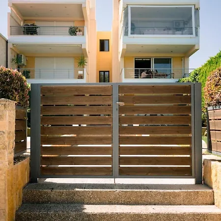 Апартаменты Aphrodite - Seafront Apartment, Melissi Мелисси